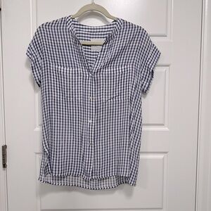 Rails flowy blue & white checkered short sleeve shirt.